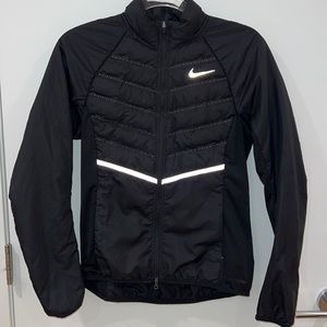 Small Nike Aeroloft women’s running puffer